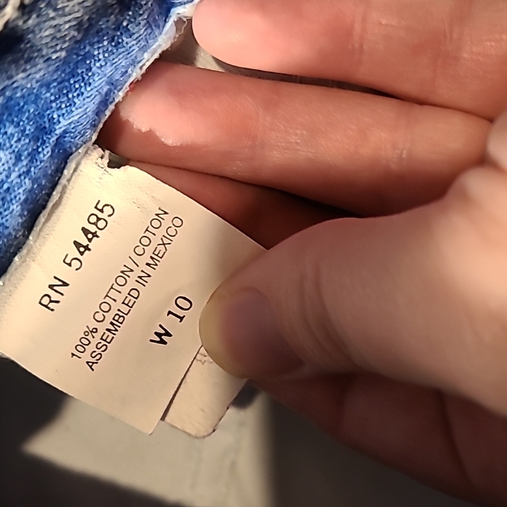 Jeans - Picture 2 of 5